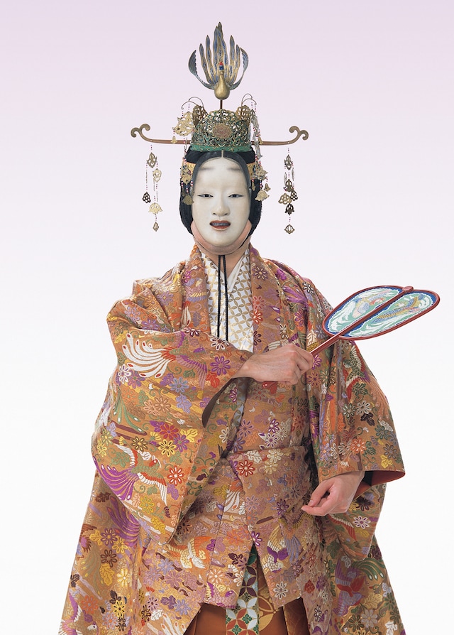 能「楊貴妃」ビジュアル（シテ：観世喜正、撮影：青木信二）