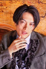 2018年上演「おとぎ裁判」より、芹沢尚哉扮するロブのビジュアル。