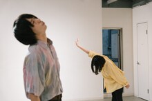 関田育子「浜梨」より。（撮影：小島早貴）