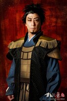 今井靖彦演じる維茂。