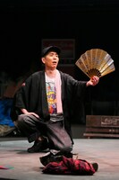 KAAT神奈川芸術劇場プロデュース「ゴドーを待ちながら」令和ver.より。（撮影：宮川舞子）