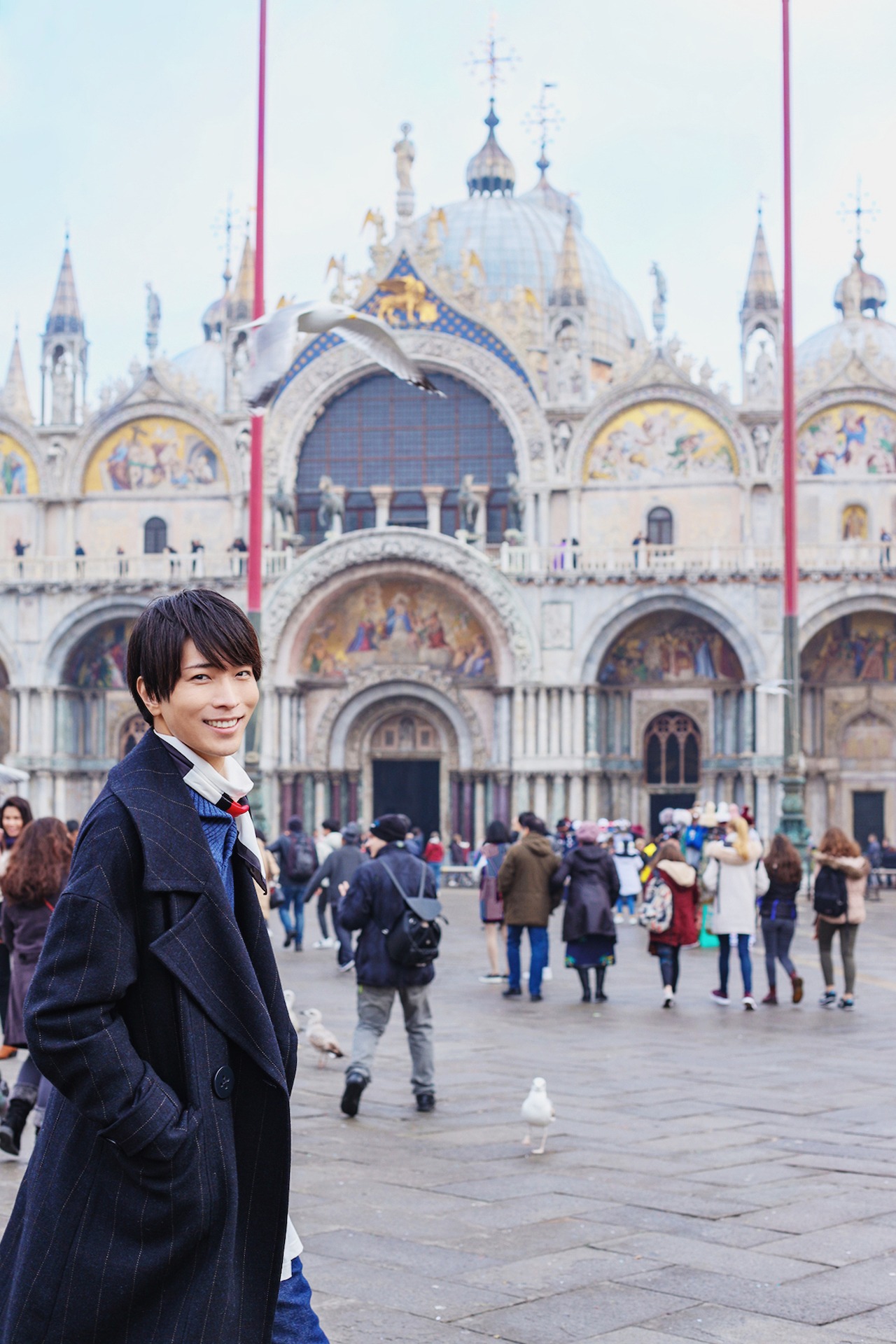小林涼1st写真集「Grazie」より。(c)BACSエンターテイメント