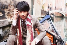 小林涼1st写真集「Grazie」より。(c)BACSエンターテイメント