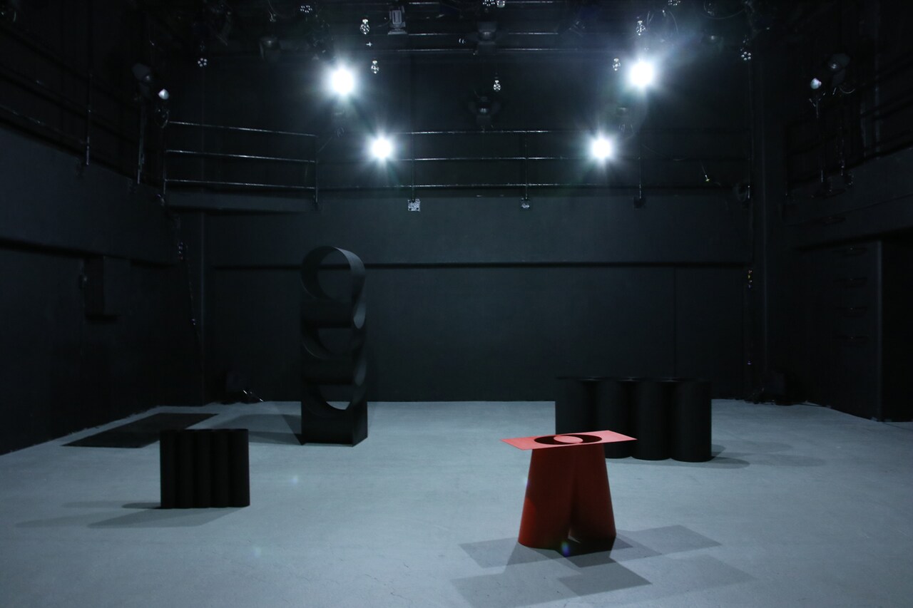 スペースノットブランク「すべては原子で満満ちている」より。（撮影：月館森）