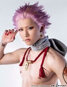 田中晃平扮する千両。