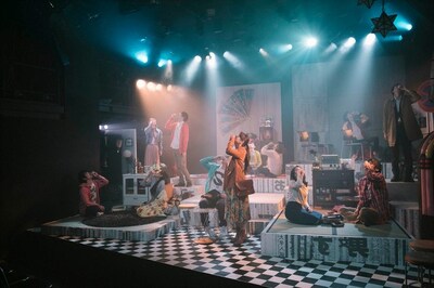 2017年に上演された第27班「morning sun 晩夏初春」より。（撮影：太郎）