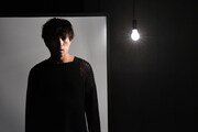 重力/Note「LOVE JUNKIES」より。(撮影:岩渕隆)