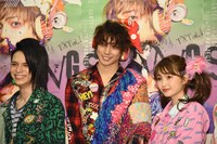 左から北村諒、有澤樟太郎、井上小百合。