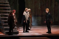 舞台「デルフィニア戦記～獅子王と妃将軍～」より。