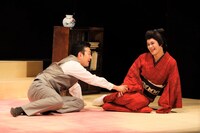 温泉ドラゴン 第13回公演「渡りきらぬ橋」より。（撮影：宿谷誠）