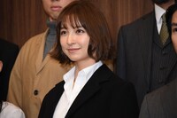 舞台「アンフェアな月」第2弾「～刑事 雪平夏見シリーズ～『殺してもいい命』」囲み取材より、篠田麻里子。