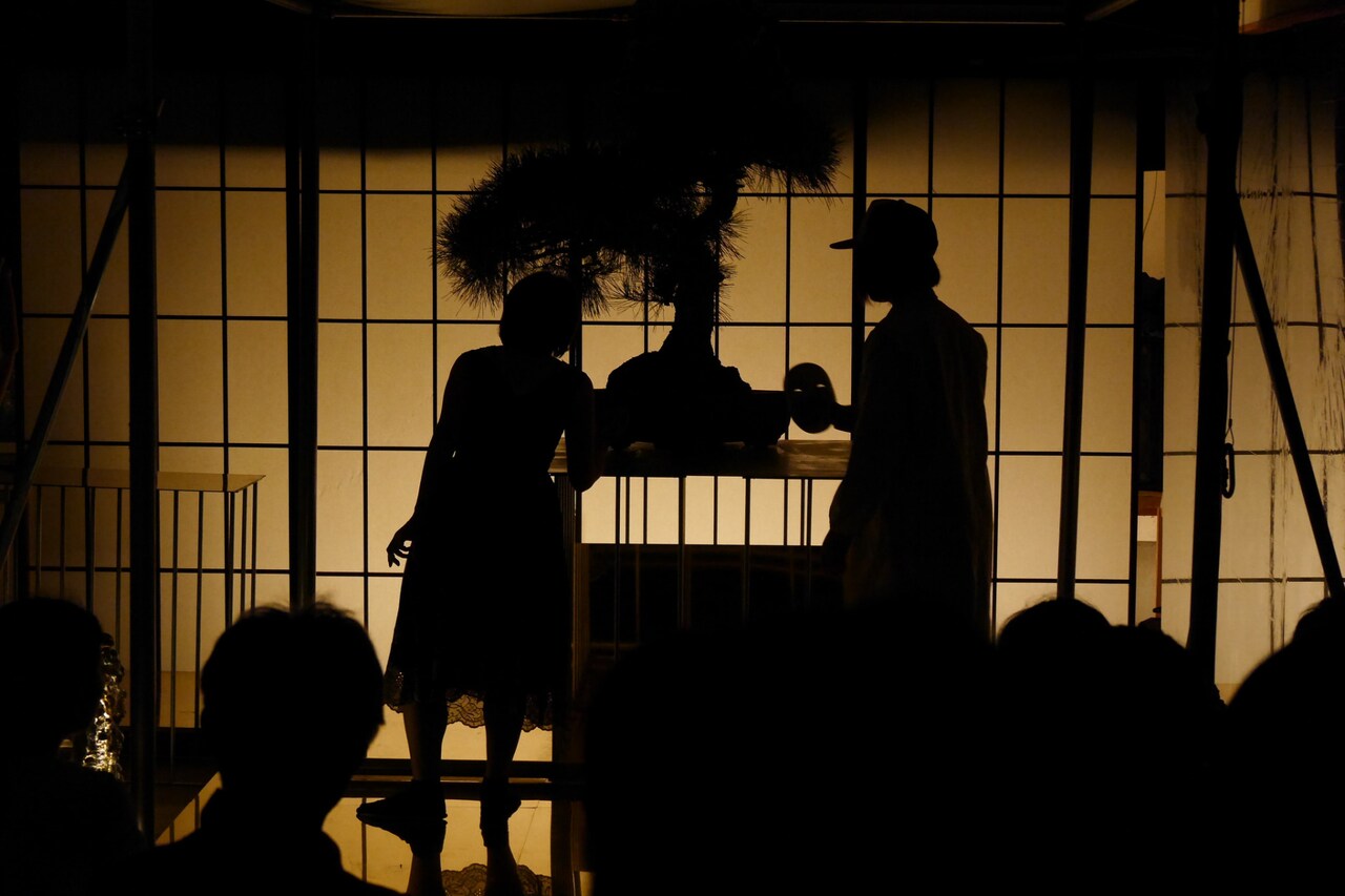 石井幸一率いる鎌ヶ谷アルトギルド、野田秀樹の戯曲「THE DIVER」を上演