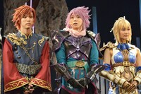 左から三浦海里、橘龍丸、花影香音。