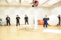 「Inception―夢のまた夢のまた夢のまた夢…」より。