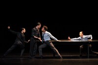 「The Statement」より。(C)羽鳥直志