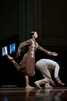 「Singuliere Odyssee」より。(C)羽鳥直志