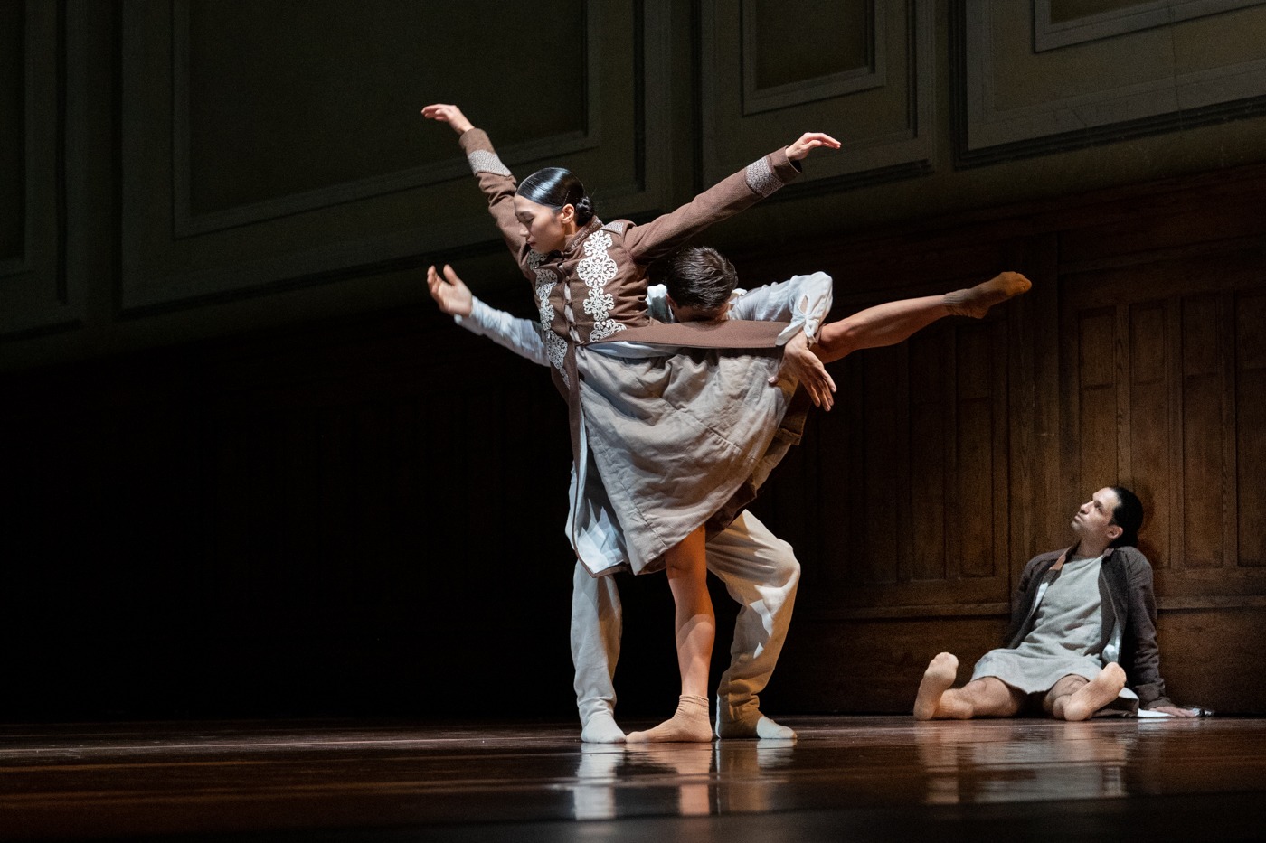 「Singuliere Odyssee」より。(C)羽鳥直志