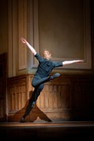 「Singuliere Odyssee」より。(C)羽鳥直志