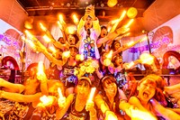 革命アイドル暴走ちゃん「暴走ちゃんの暴走」より。（撮影：鏡田伸幸）