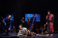 2019年劇団☆新感線39興行・夏秋公演「いのうえ歌舞伎《亞》alternative『けむりの軍団』」より。(c)2019『けむりの軍団』 / ヴィレッヂ・劇団☆新感線（撮影：田中亜紀）