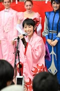 南座新開場記念「OSK SAKURA REVUE」「OSK SAKURA NIGHT」初日館前行事の様子。