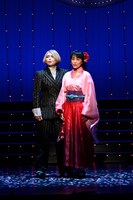 南座新開場記念「OSK SAKURA NIGHT」の様子。