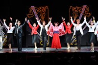 南座新開場記念「OSK SAKURA NIGHT」の様子。