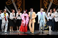 南座新開場記念「OSK SAKURA NIGHT」の様子。