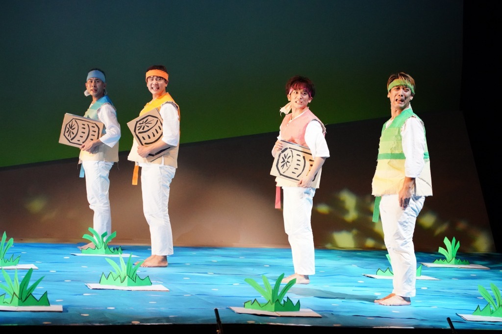 東アジア文化都市2019豊島 舞台芸術部門 スペシャル事業 としまアート夏まつり2019 子どもに見せたい舞台vol.13「おどる韓国むかしばなし『春春～ボムボム～』」より。（撮影：田中亜紀）