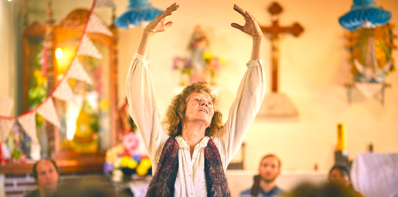 高齢者が土地の記憶を語るツアー型演劇「光の速さ」2020年春に東京で上演