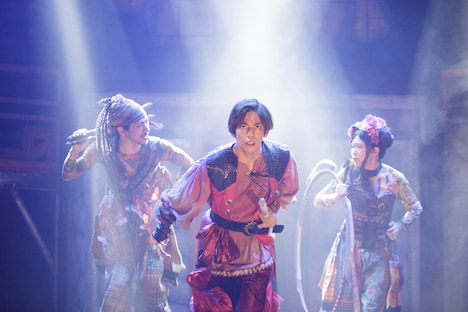 劇団壱劇屋「Pickaroon!」より。(c)河西沙織（劇団壱劇屋）