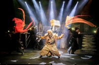 劇団壱劇屋「Pickaroon!」より。(c)河西沙織（劇団壱劇屋）