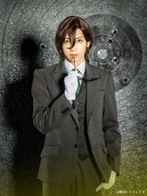 染谷俊之扮するレイジ。