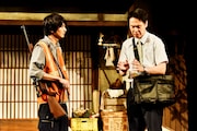 「美しく青く」より。(撮影:細野晋司)