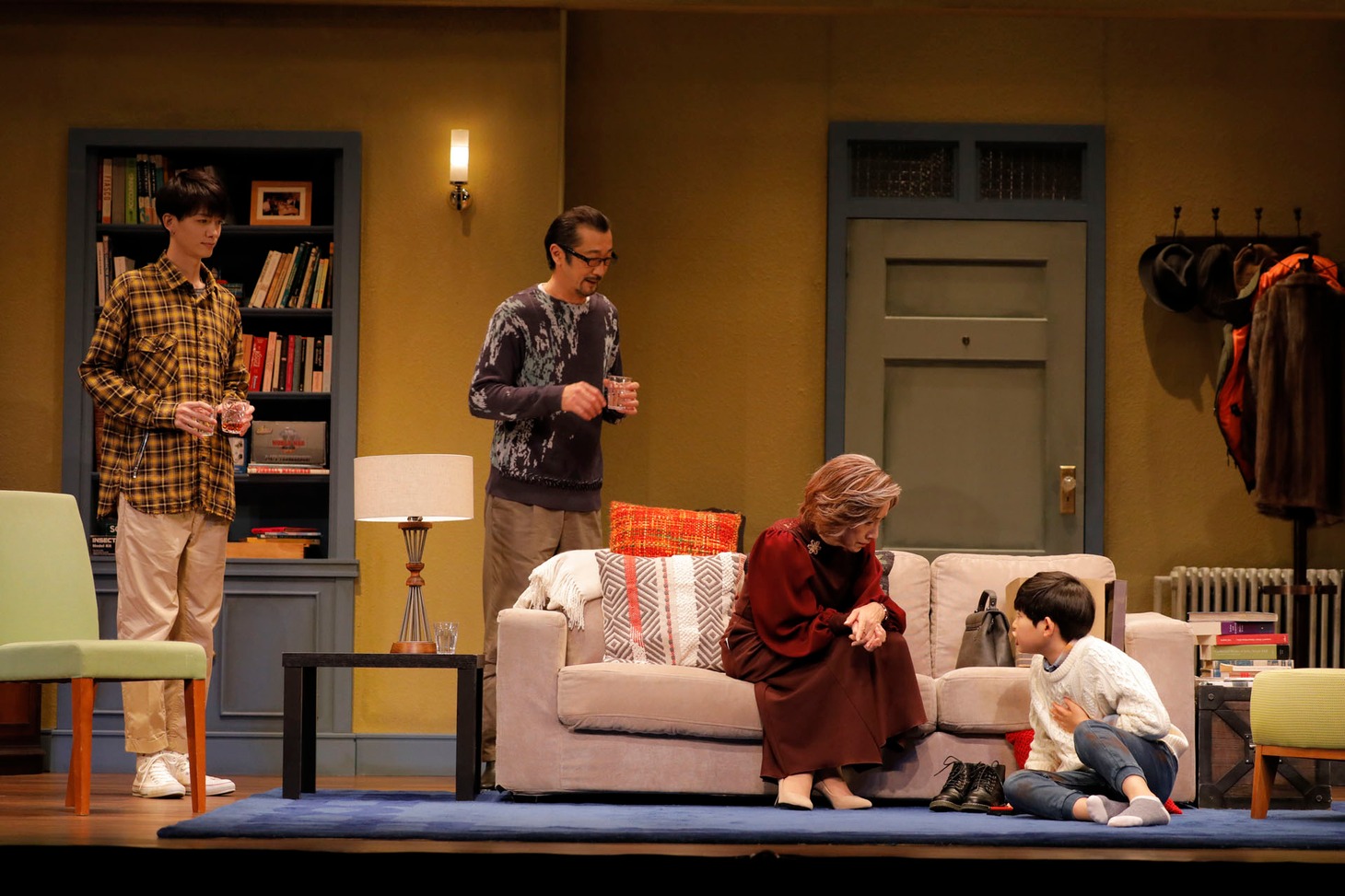 三ツ矢雄二プロデュース LGBT THEATER Vol.1「MOTHERS AND SONS-母と息子-」より。(c)CHIE KATO（CAPS）