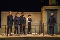 MONO特別企画 vol.7「涙目コント」より。（撮影：谷古宇正彦）