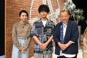左から上白石萌歌、藤ヶ谷太輔、笑福亭鶴瓶。（c)TBS