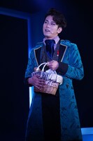 「『Like A』room［003］」より。（撮影：鏡田伸幸、岩田えり）