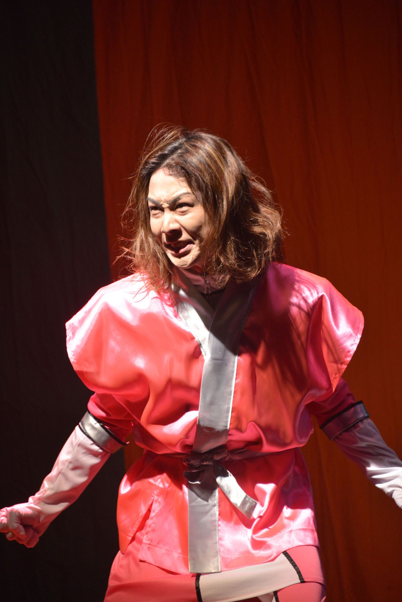 東京印公演vol.16「『げんせんじゃ～！』～宝や旅館～2019」より。（撮影：ノザワトシアキ）