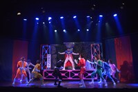 東京印公演vol.16「『げんせんじゃ～！』～宝や旅館～2019」より。（撮影：ノザワトシアキ）