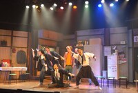 東京印公演vol.16「『げんせんじゃ～！』～宝や旅館～2019」より。（撮影：ノザワトシアキ）