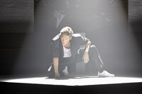 「Three Rage」より。