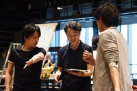 新作ミュージカル「怪人と探偵」稽古場より。