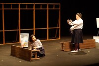 ロロver.「いちごオレ飲みながらアイツのうわさ話した」より。（撮影：西岡真一）