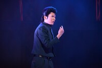 崎山つばさ演じる浦飯幽助。