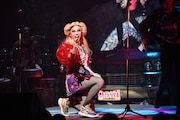 ブロードウェイミュージカル「『HEDWIG AND THE ANGRY INCH』ヘドウィグ・アンド・アングリーインチ」より。