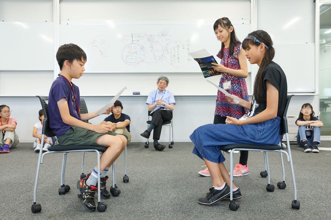 「エンパク★こども演劇教室 2018」の様子。（Photo by Yuka Kikuma）