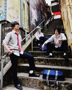 「少年たちのいるところ展」サンプルビジュアル。佐野霧(松田凌)×南野竜(有澤樟太郎)×奈良崎すばる(星元裕月)。