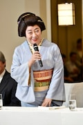 三林京子