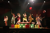 AKB48 チーム8 単独公演「Bee School」より。